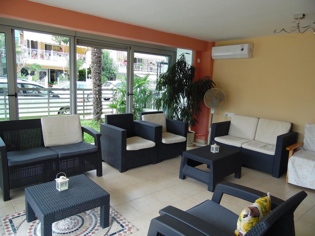 Appartement Four Seasons 2 à Paralía Extérieur photo